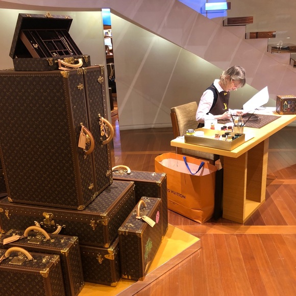 Carolina Herrera Wallet - Picture 6 of 6